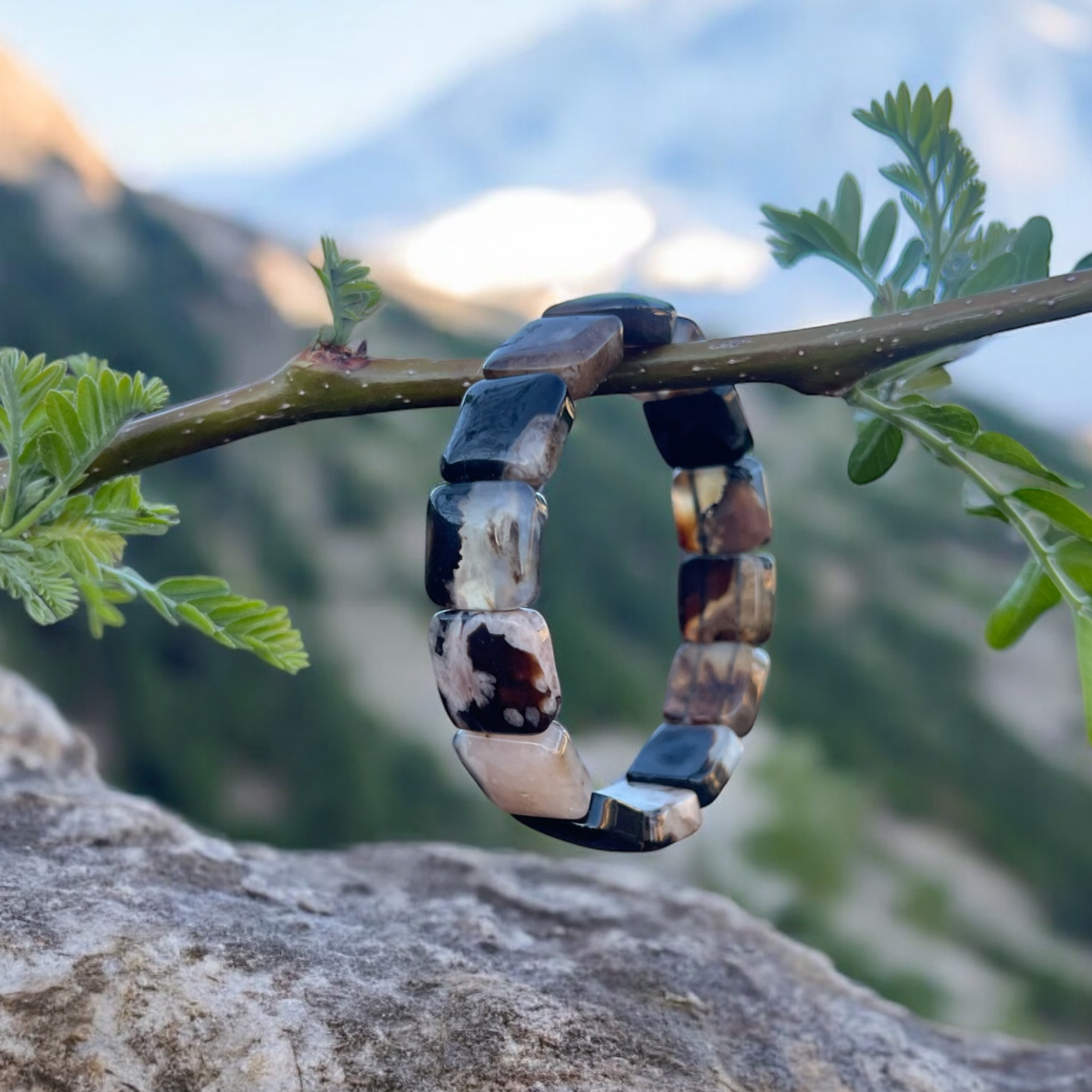 Black Flower Agate Bracelet